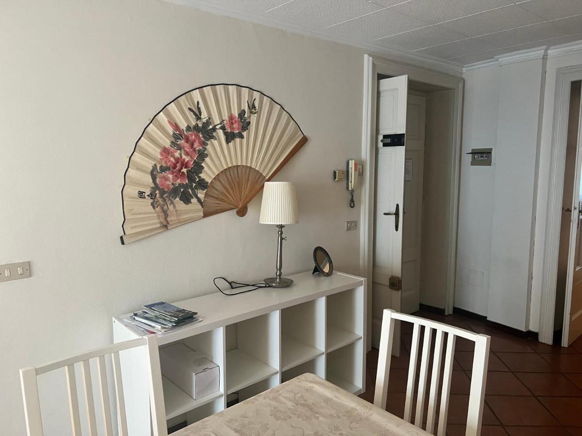 Liberty Lake House Stresa Bagian luar foto